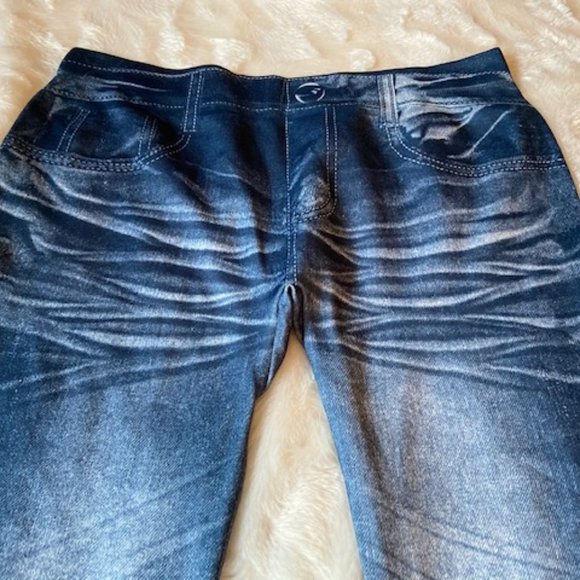 2/$30 Leggings Blue Faux Jean-look Girls Size 12/14 - Picture 2 of 11